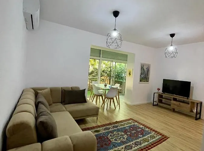 Elma\'S Apartament Center Of Tirana