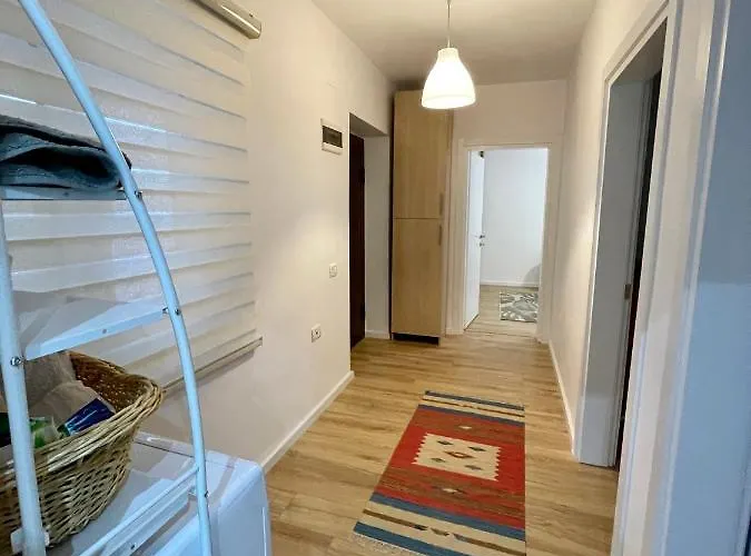 Elma\'S Apartament Center Of Tirana