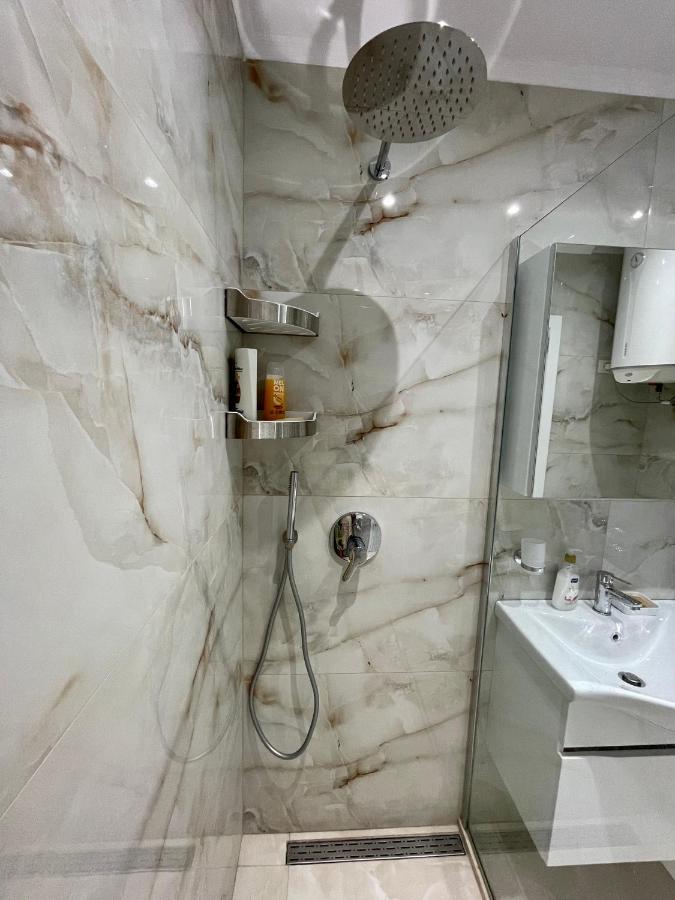Elma's Center Of Apartamento Tirana